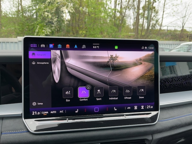 Volkswagen Tayron 2.0 l TDI 4MOTION DSG LED NAVI SHZ