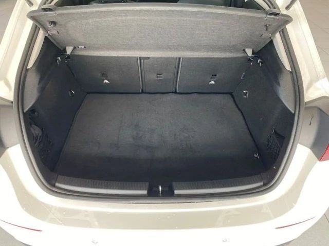 Mercedes-Benz A 200 Progressive