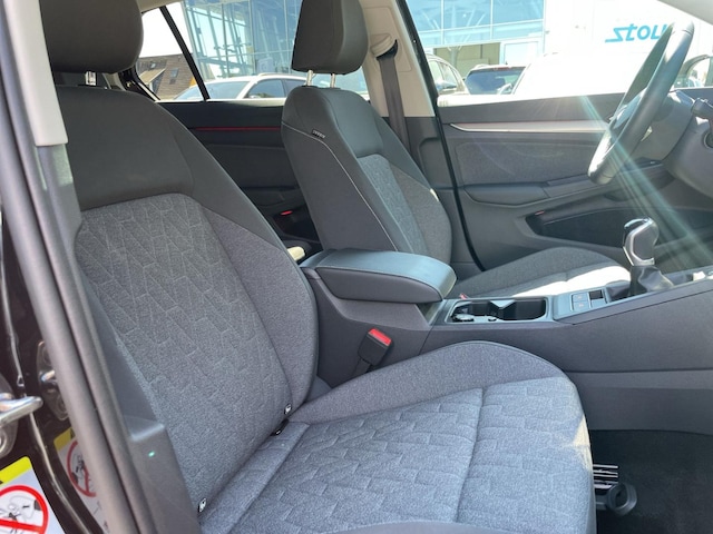 Volkswagen Golf Move