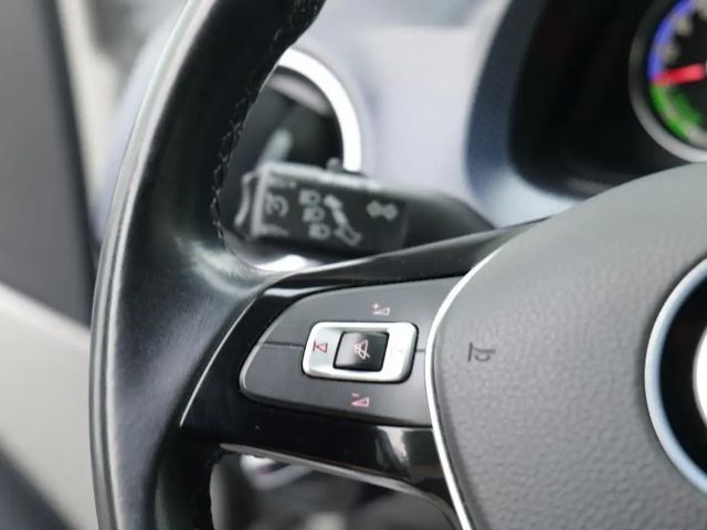 Volkswagen e-up! 61 kW 32,3 kWh 1-Gang-Automatik
