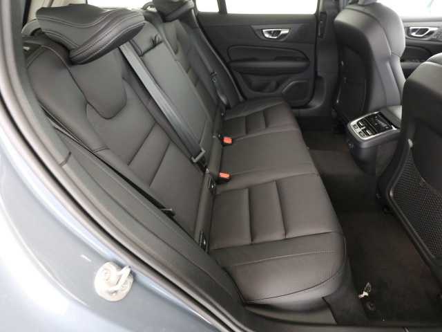 Volvo V60 Cross Country AWD Ultimate