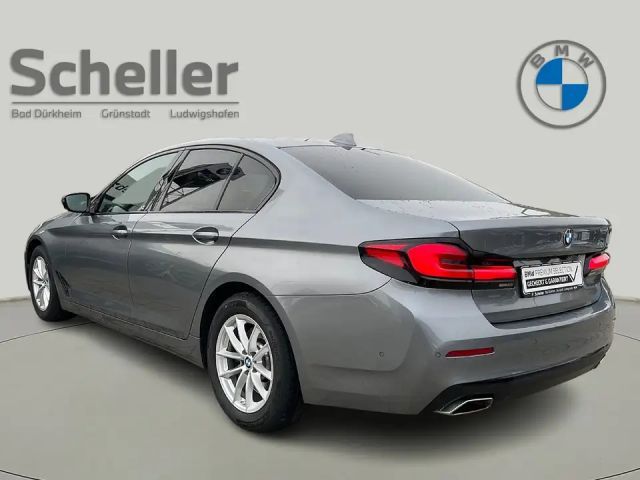 BMW 530 530d Sedan