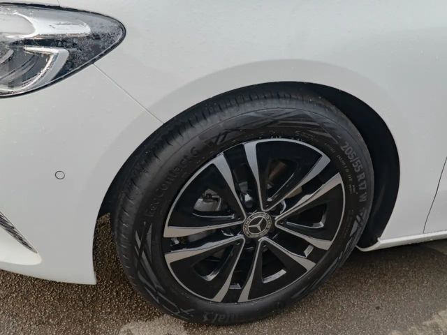 Mercedes-Benz B 200 Progressive