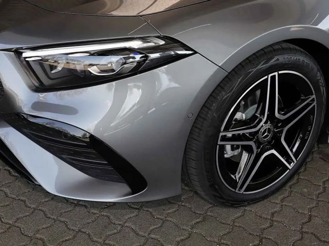 Mercedes-Benz A 200 AMG Line