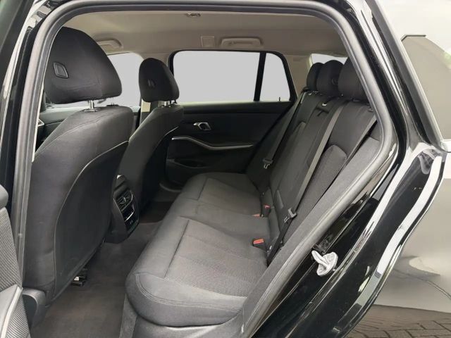 BMW 318 318d Touring