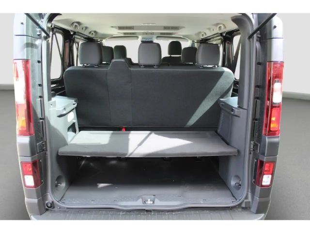 Nissan Primastar 8-zitter N-Connecta