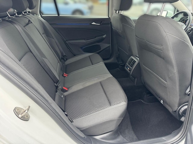 Volkswagen Golf 1.5 TSI Variant