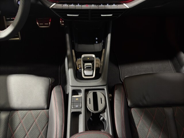 Skoda Octavia 2.0 TSI Combi Lounge RS