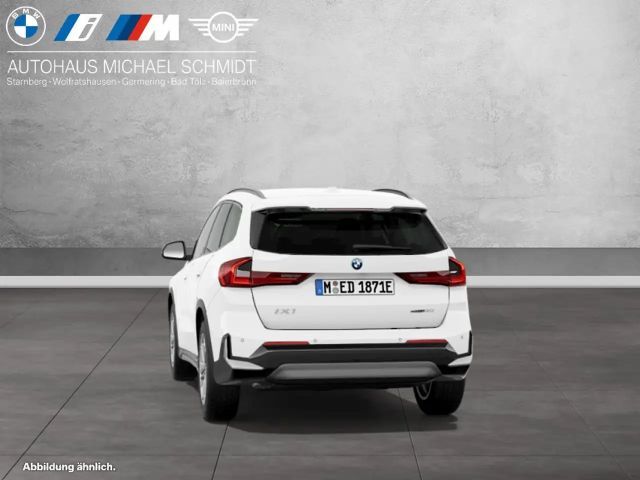 BMW iX1 Comfort pakket eDrive20