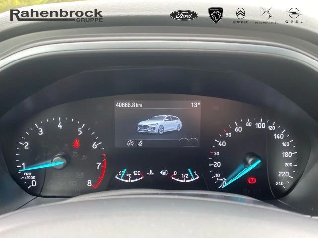 Ford Focus EcoBoost ST Line Wagon