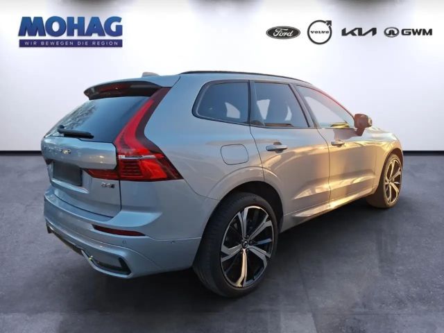 Volvo XC60 AWD Dark Plus