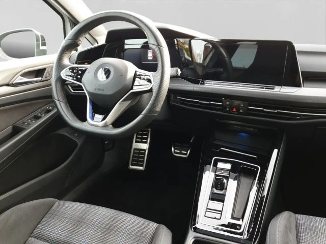 Volkswagen Golf GTE IQ.Drive