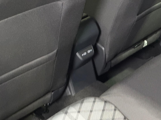 Volkswagen Taigo 1.5 TSI DSG R-Line