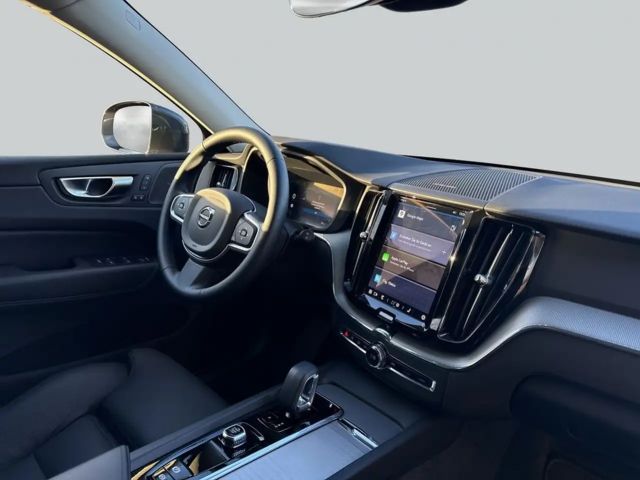 Volvo XC60 AWD Core