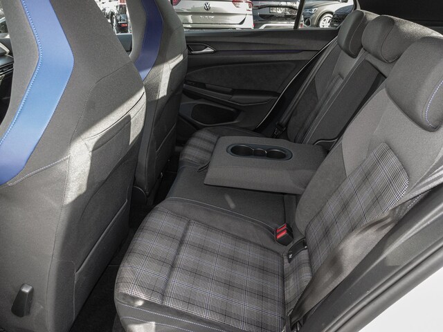 Volkswagen Golf 1.5 eTSI DSG eHybrid