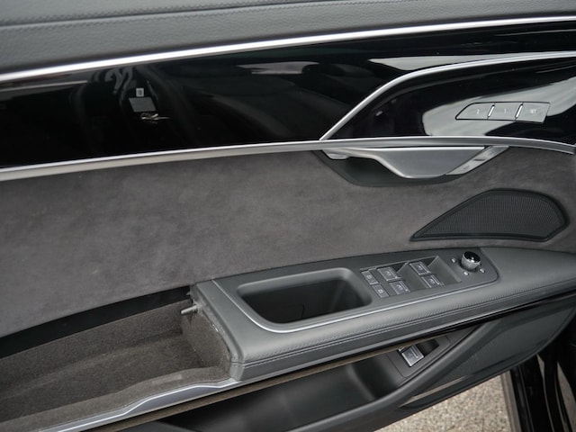 Audi A8 60 TFSI Hybride Quattro