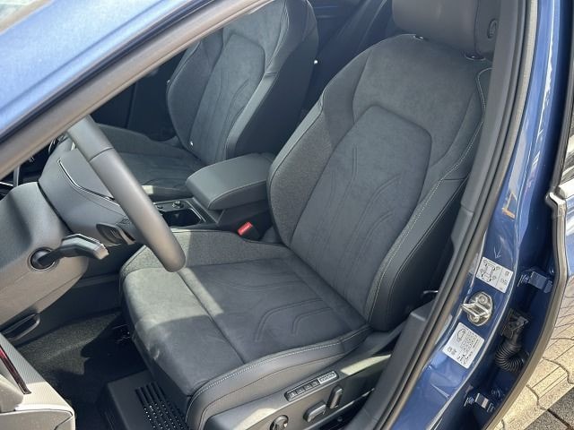 Volkswagen Golf 1.5 eTSI DSG