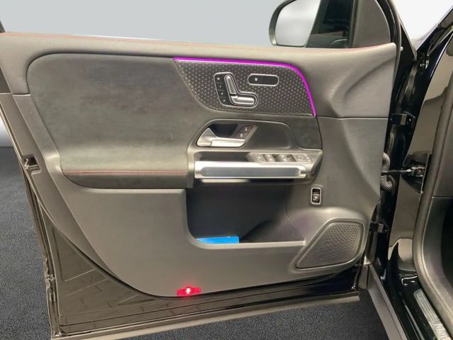 Mercedes-Benz GLB 200 GLB