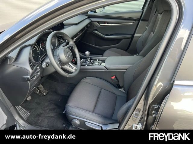 Mazda 3 2.5L SkyActiv e-Skyactiv