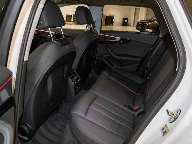 Audi A4 40 TDI Avant S-Line S-Tronic