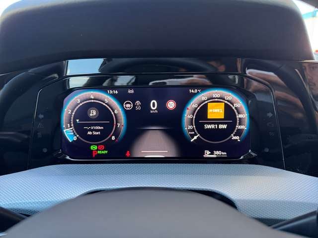 Volkswagen Golf DSG Variant