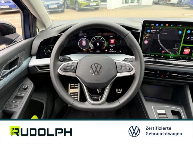 Volkswagen Golf 1.5 eTSI DSG Golf VIII