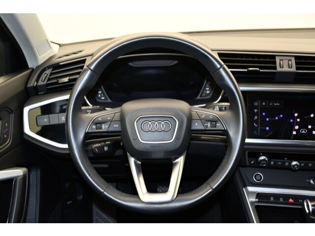 Audi Q3 35 TDI S-Tronic