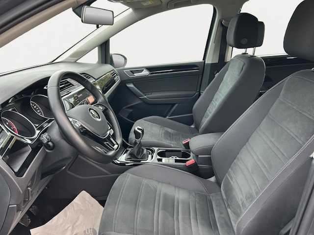 Volkswagen Touran 1.5 TSI Highline
