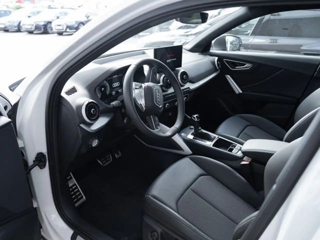 Audi Q2 35 TFSI S-Line