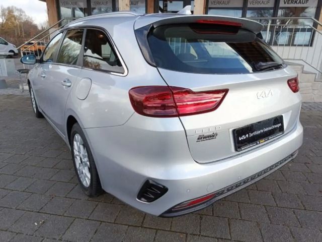 Kia Ceed CEED_SW 1.5T 140 DCT7 VIS KOMF+ (NAV)