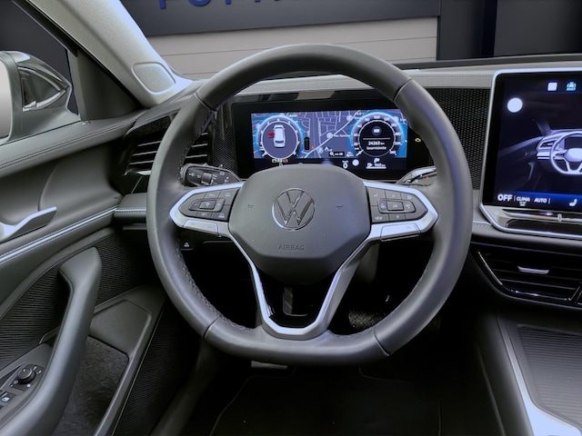 Volkswagen Passat 1.5 eTSI Business DSG