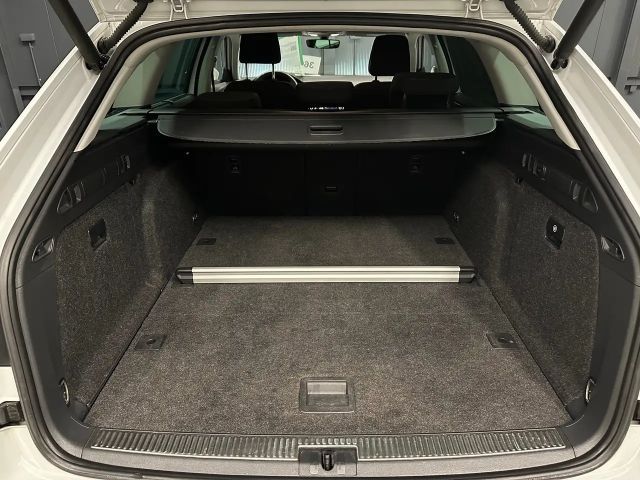 Skoda Superb 4x4 Ambition Combi