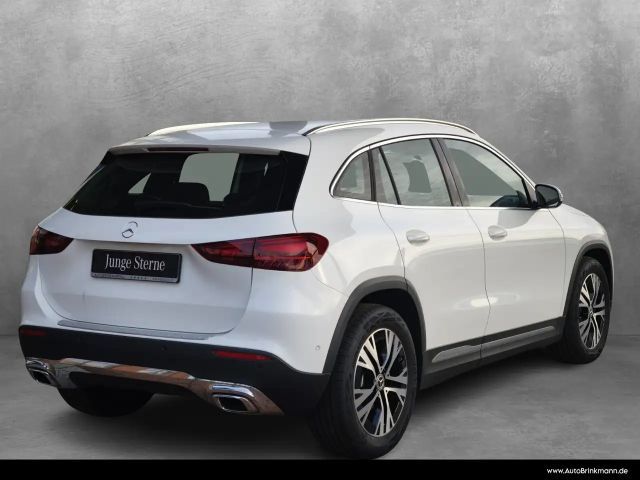 Mercedes-Benz GLA 200 GLA 200 ADVANCED/LED/KAMERA/WINTER/EASY-PACK SHZ