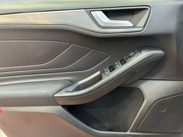 Ford Focus 1.5 EcoBlue Titanium Wagon