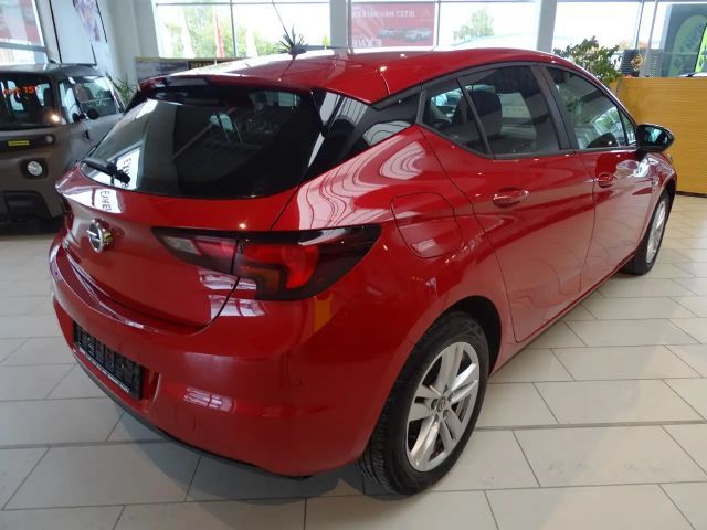 Opel Astra 1.2 Turbo Edition Turbo