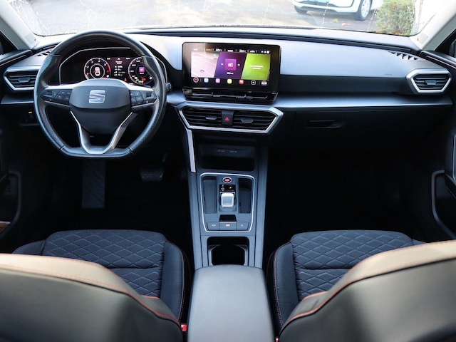 Seat Leon 2.0 TDI DSG FR-lijn Sportstourer