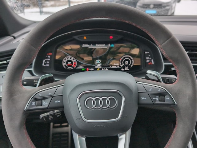 Audi RS Q8 Quattro