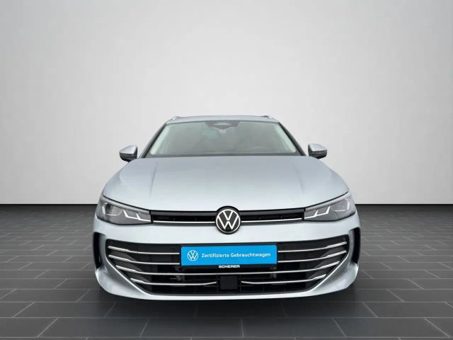 Volkswagen Passat 1.5 eTSI Business DSG Variant