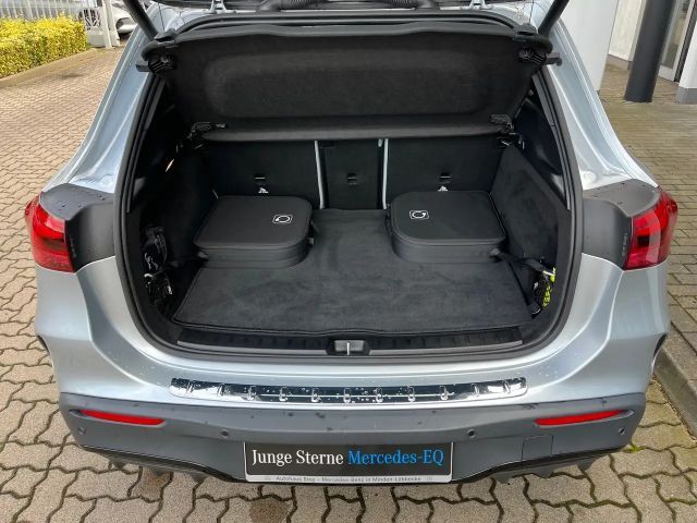 Mercedes-Benz EQA 300 4MATIC AMG Line