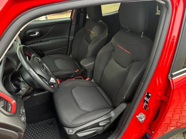 Jeep Renegade 4xe Trailhawk