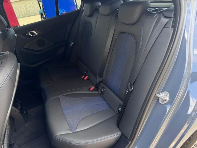 BMW 118 118d M-Sport Sedan