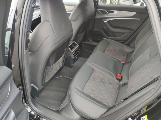 Audi S6 Avant Quattro