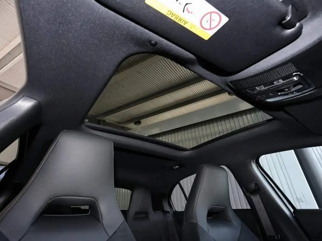 Mercedes-Benz A 200 AMG Line