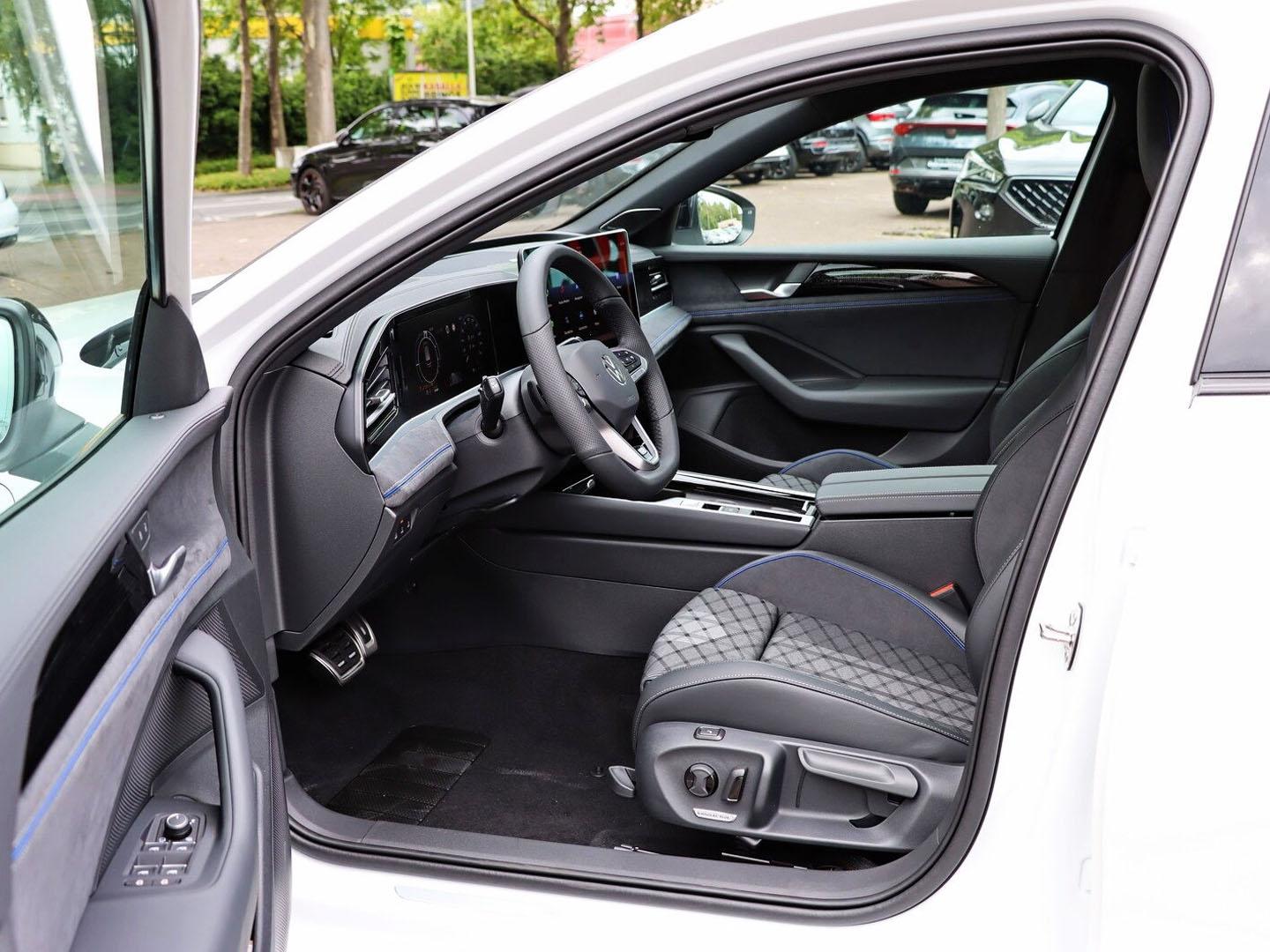 Volkswagen Passat DSG R-Line eHybrid