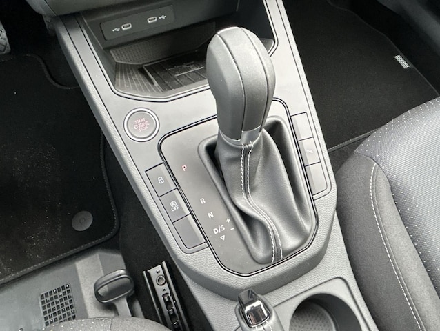 Seat Ibiza 1.0 TSI Connect DSG