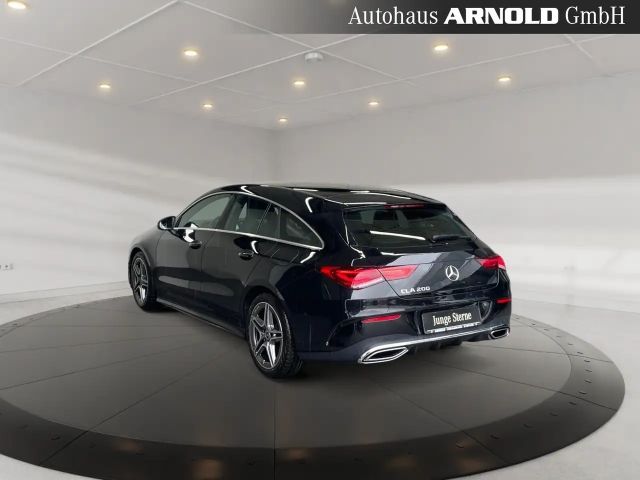 Mercedes-Benz CLA 200 AMG Line Shooting Brake