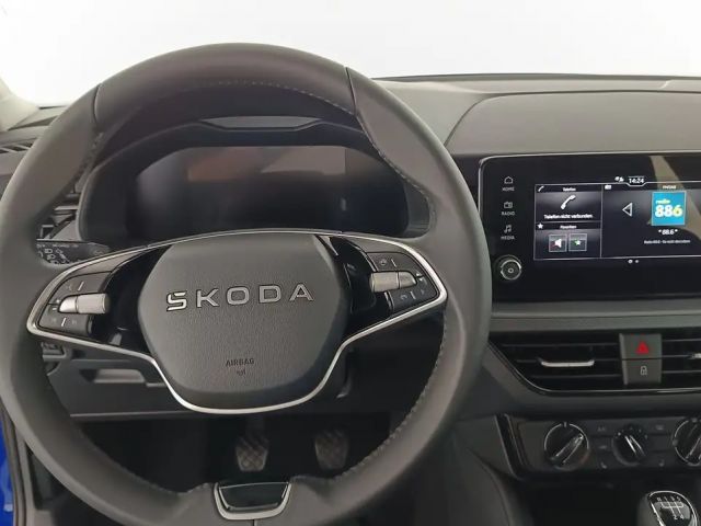Skoda Kamiq Essence TSI