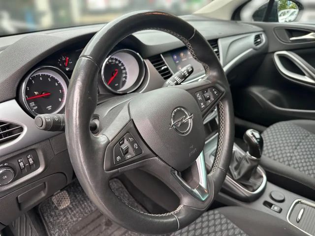 Opel Astra K Lim. 5-trg. (08.2015*SHZ*KAMERA*PDC*