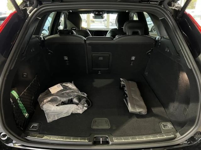 Volvo XC60 AWD Dark Plus Recharge T6