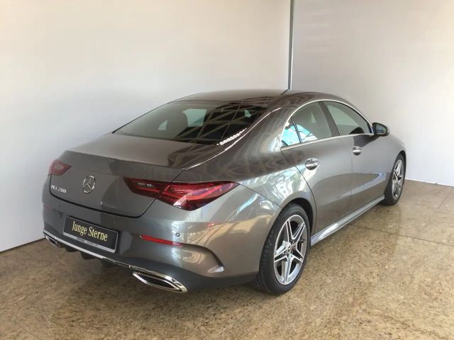 Mercedes-Benz CLA 200 AMG Line Coupé